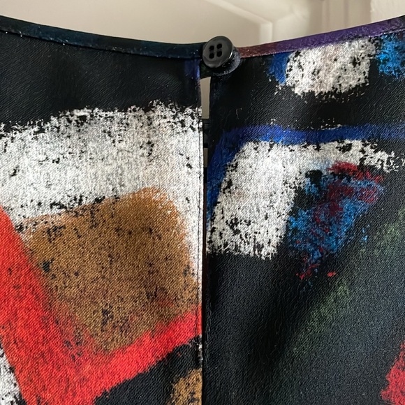 Armani Collezioni Geometric Top - Picture 4 of 11